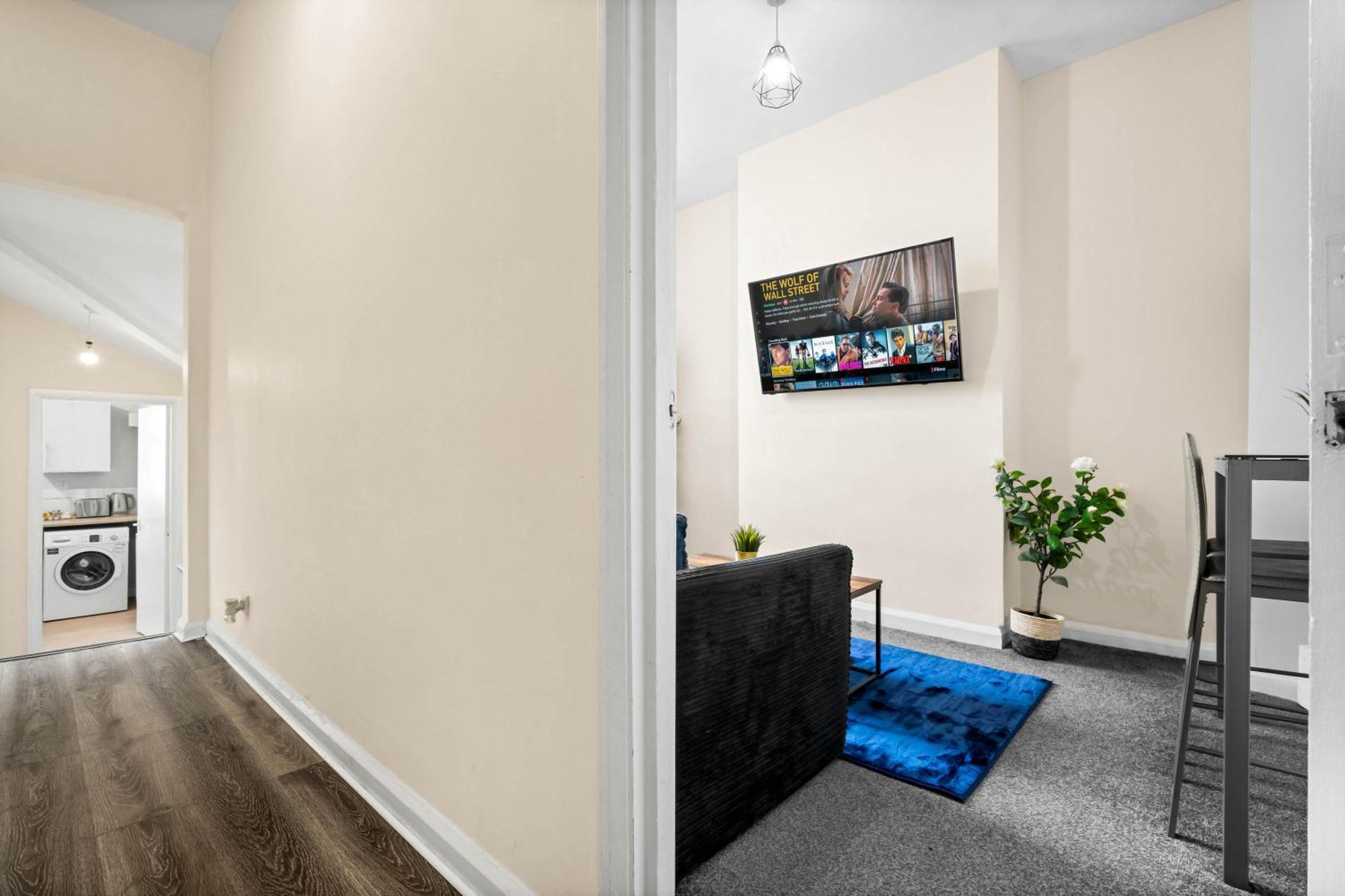 Two Bedroom Apartment - Single Beds - Accommodates 3 - Street Parking - Top Rated -Wbb West Bromwich Exterior photo